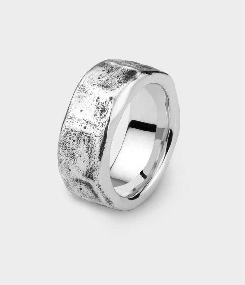 Beaten Wide Ring in Silver, Size T