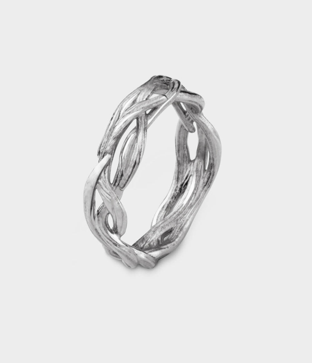 Vine Ring in Silver, Size Q